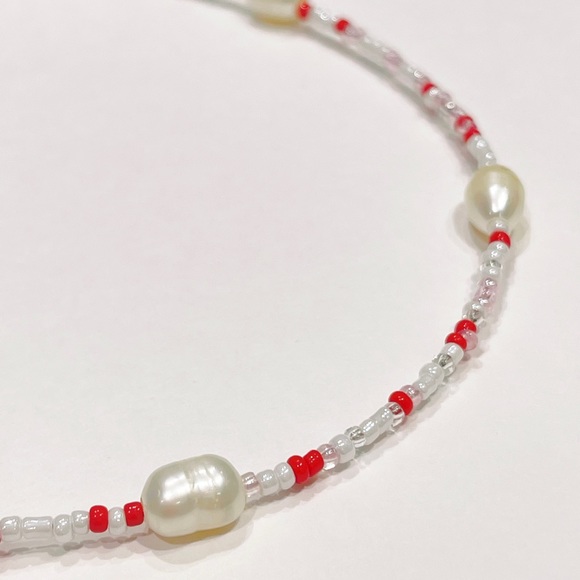 Fresh water Pearl and red with glass seed bead necklace - Picture 4 of 4
